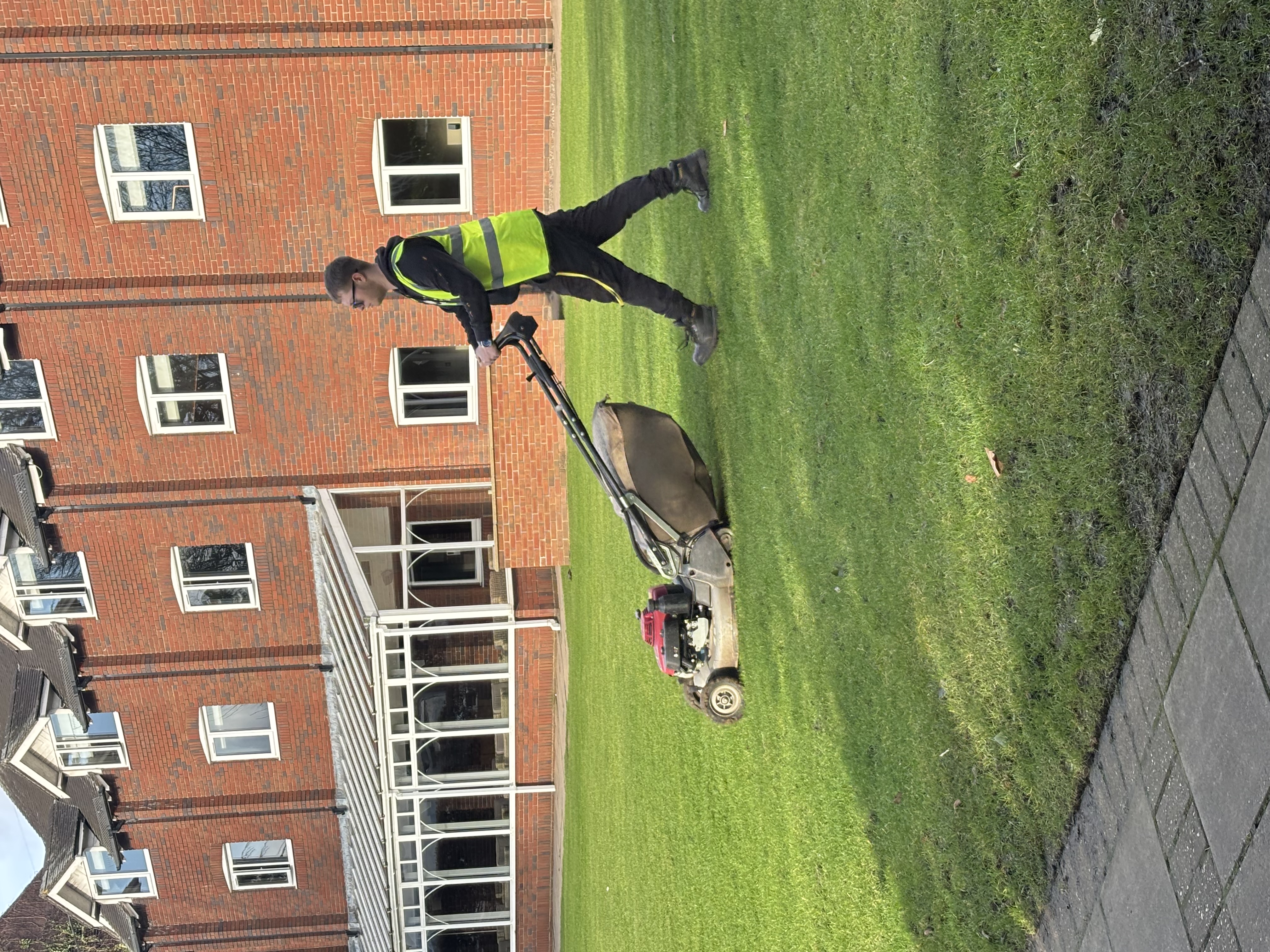 /media/courses/library/josh-mowing-at-belfry-2.jpg