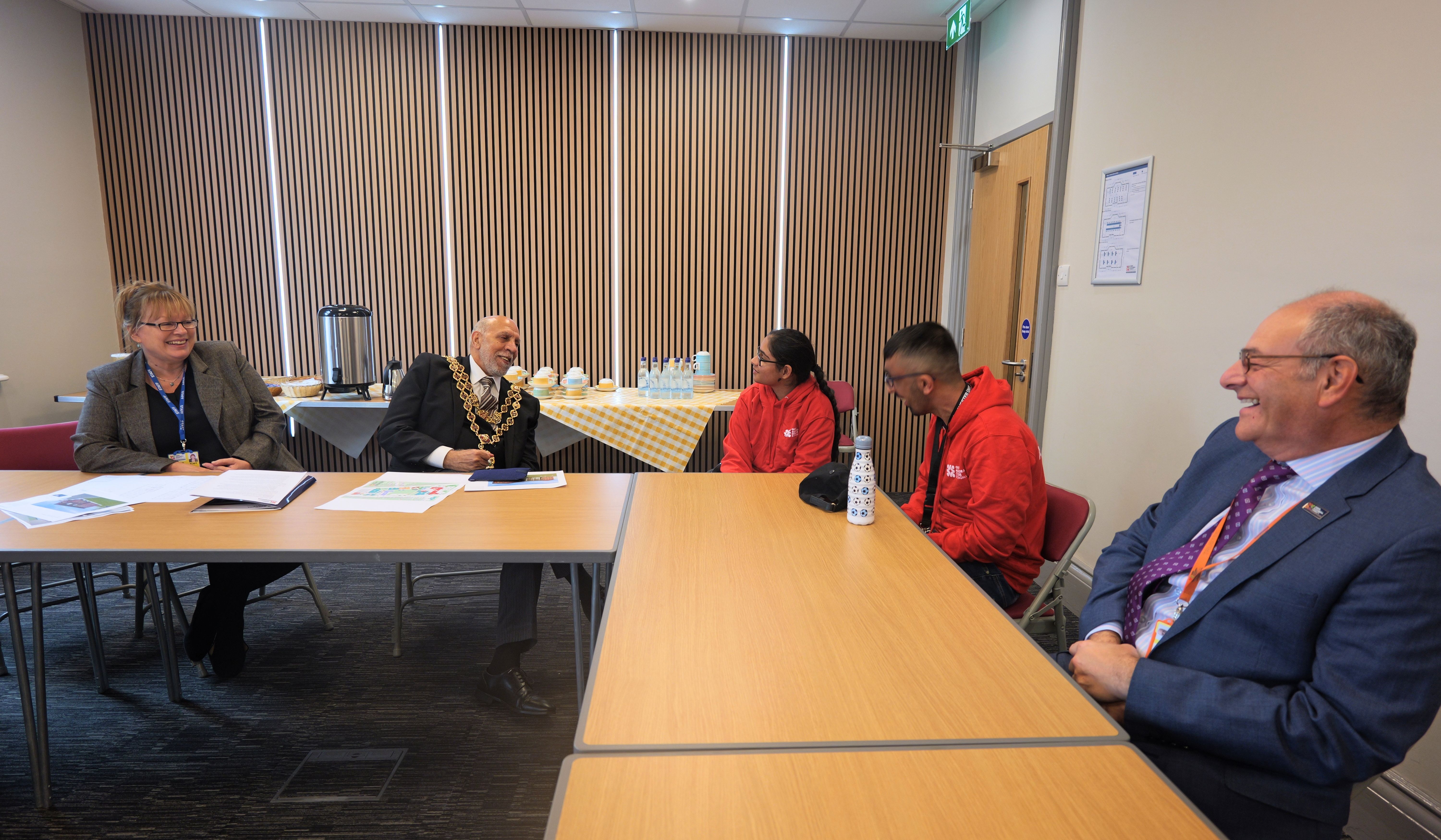 /media/news/library/lord-mayors-visit-bev-and-mark.jpg