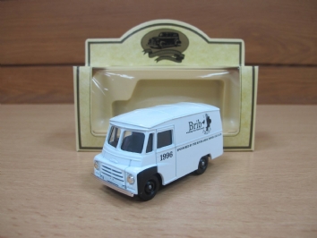 brib die-cast model van out of box